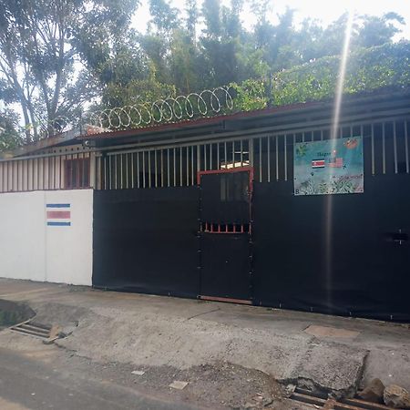 Hogar Tico-Estadounidense Cerca De Aeropuerto Αλαχουέλα Εξωτερικό φωτογραφία
