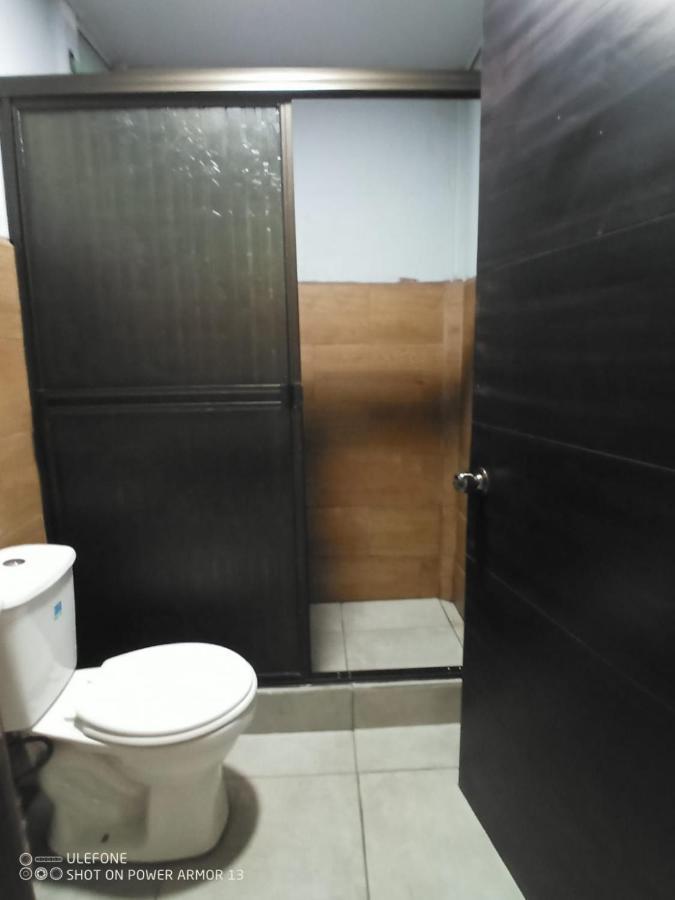 Hogar Tico-Estadounidense Cerca De Aeropuerto Αλαχουέλα Εξωτερικό φωτογραφία